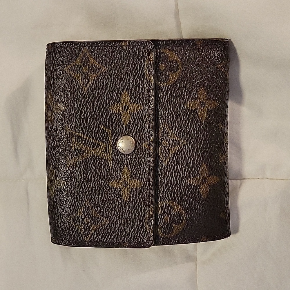 Louis Vuitton vintage Elise wallet